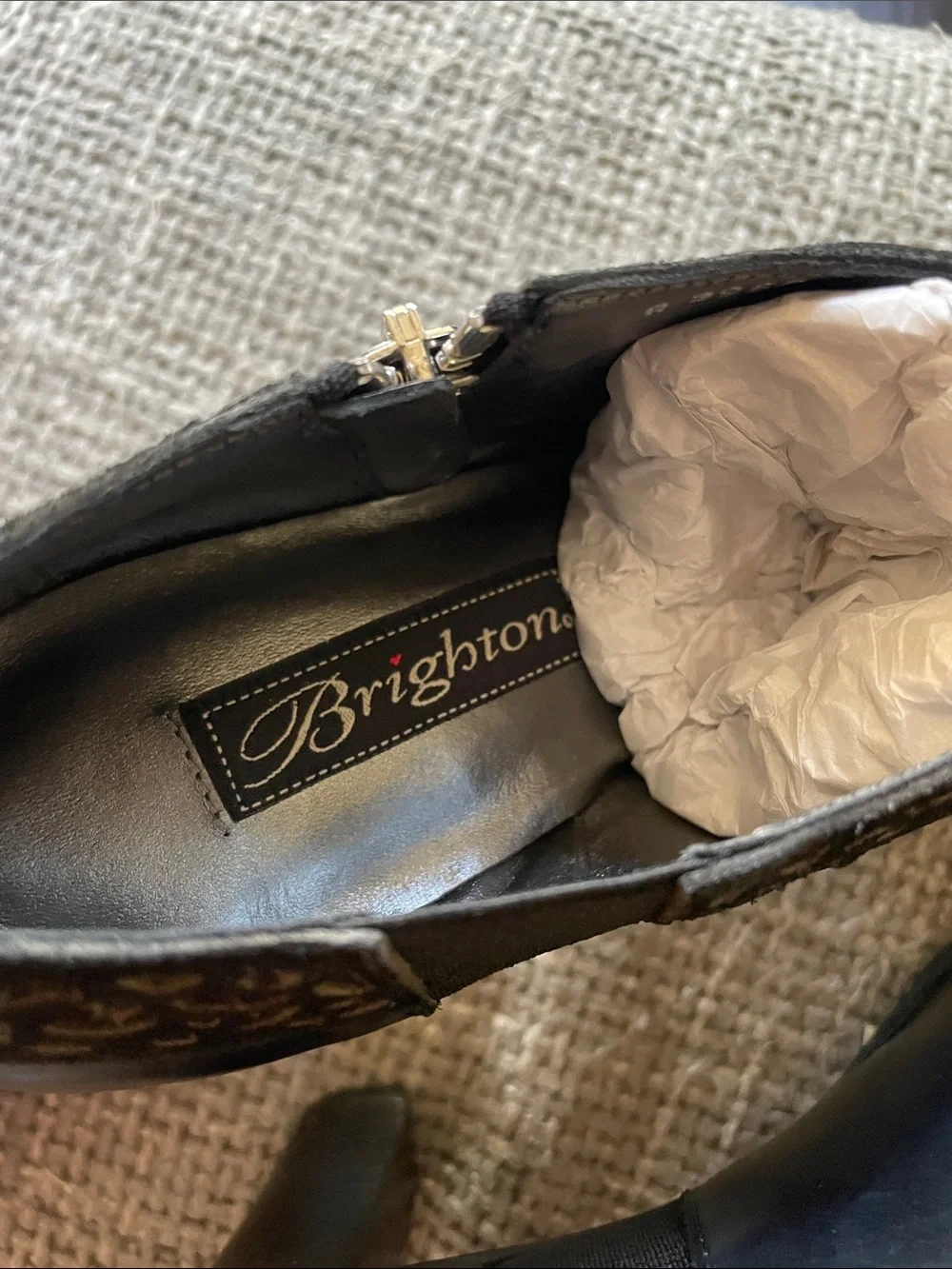 NWT BRIGHTON Pointed Leather Ankle Heeled Mules!
